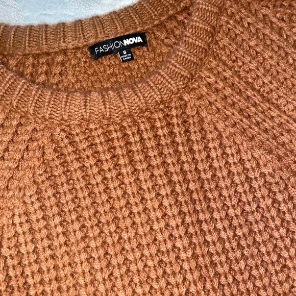 FASHION NOVA RUST KNIT SWEATER - Picture 3 of 4